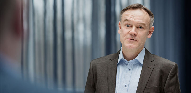"Det er påfaldende, hvor mange restriktioner folk har været med til at efterleve af frivillighedens vej under krisen,” siger Henrik Vestergaard.